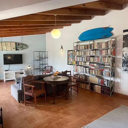 Da Silva Surfcamp Gallery * Lourinhã
